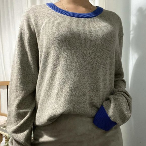 Club Monaco Sweater - Picture 4 of 4